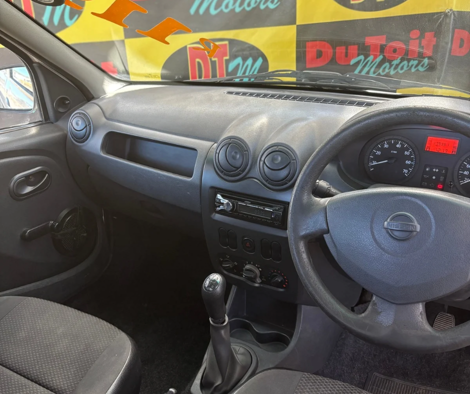 
								Nissan 1.6 8V 2010 full									