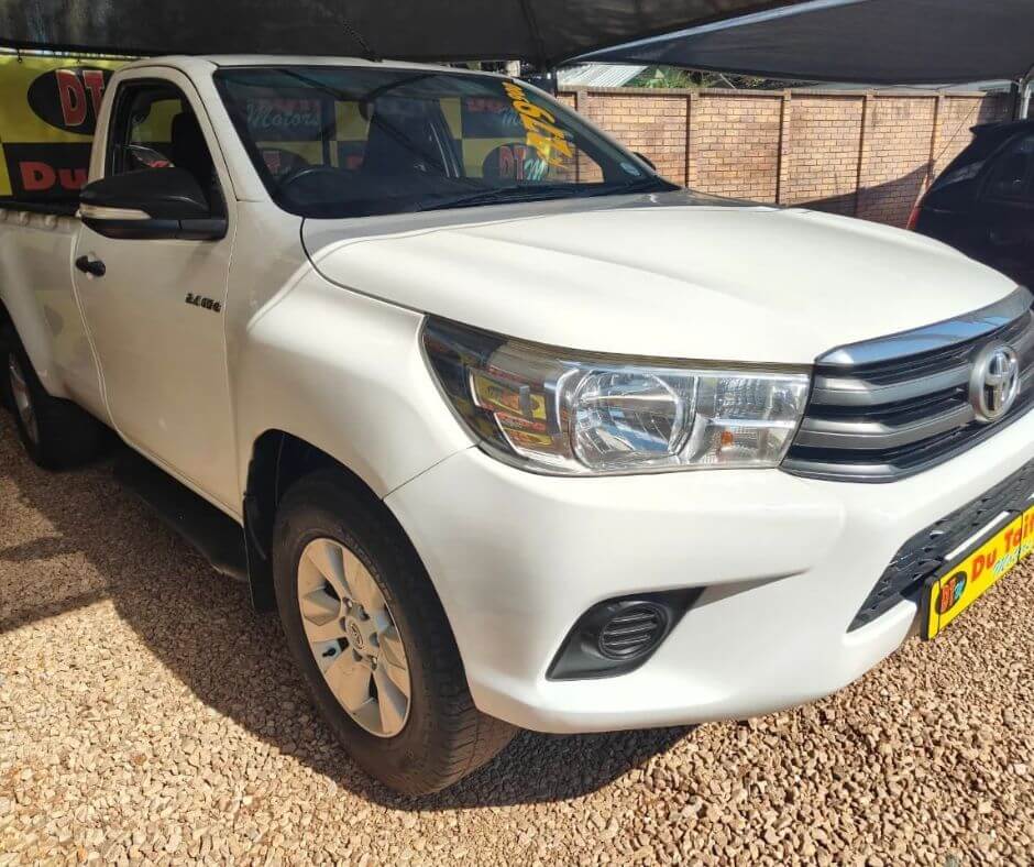 
								Toyota Hilux full									