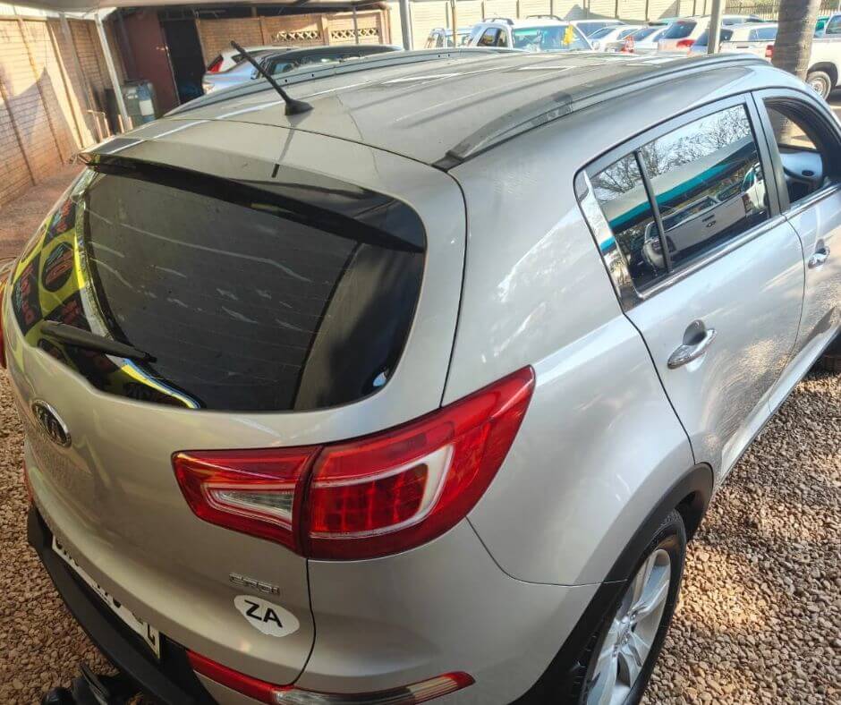 
								Kia Sportage full									