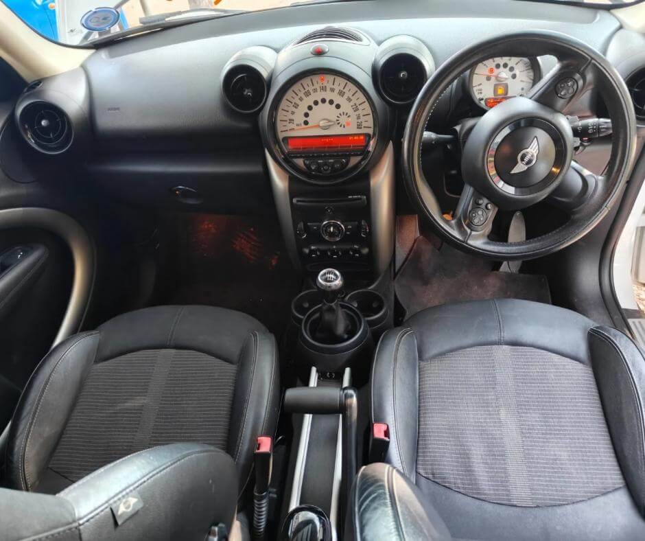 
								Mini Cooper S Countryman full									