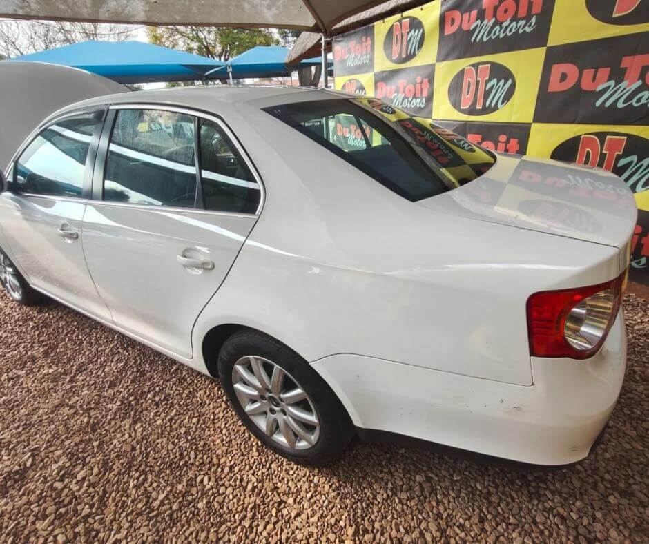 
								VW Jetta full									