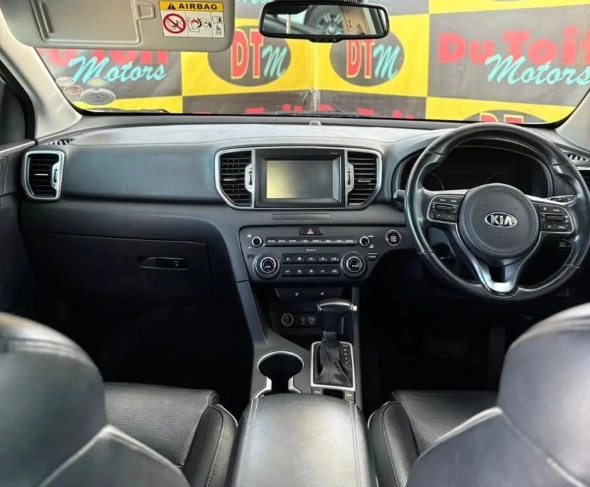
								Kia Sportage full									