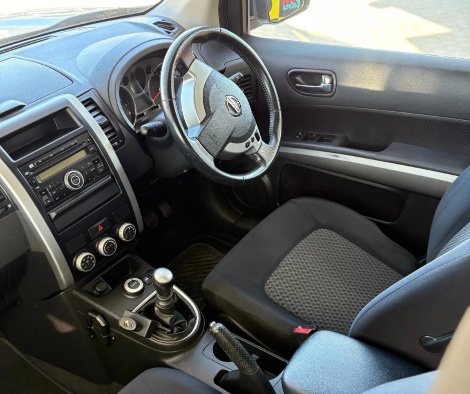 
								Nissan X-Trail full									