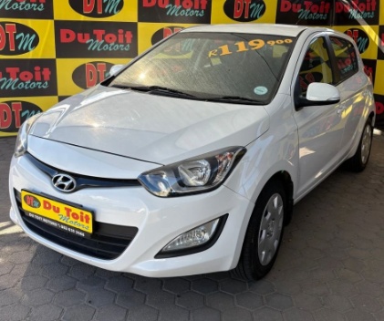 
								Hyundai i20 full									