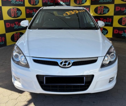 
								Hyundai i30 full									