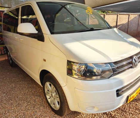 
								VW Kombi T5 full									