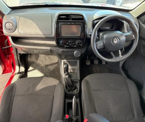 
								Renault Kwid full									