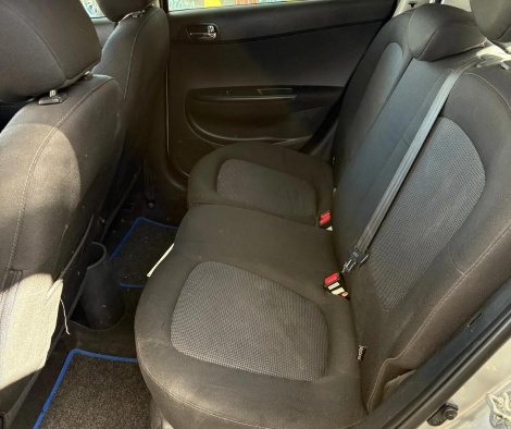 
								Hyundai I20 full									