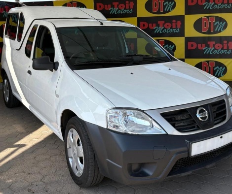 
								Nissan Np200 full									