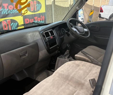 
								Hyundai H100 2.6D full									