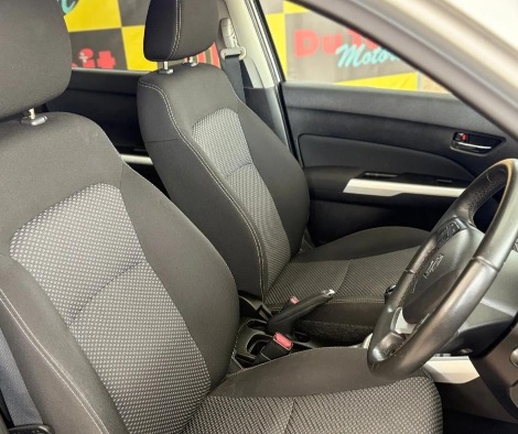 
								Suzuki Vitara full									