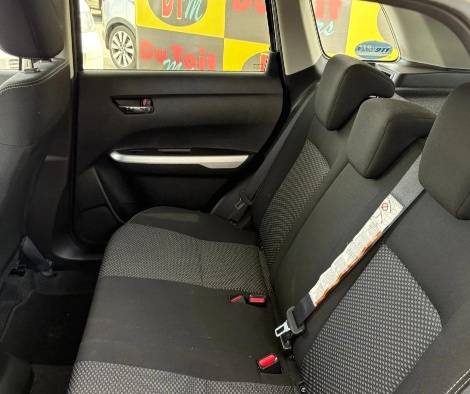 
								Suzuki Vitara full									