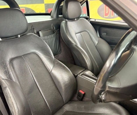 
								Mercedes-Benz SLK200 full									