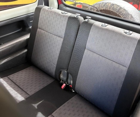 
								Suzuki Jimny full									