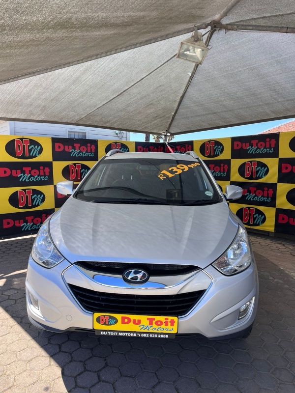 
								Hyundai IX35 full									