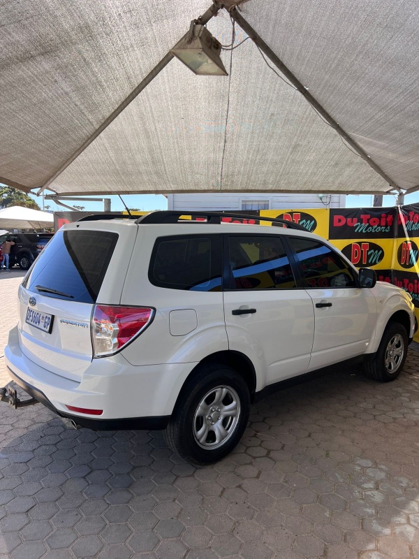 
								Sabaru Forester full									