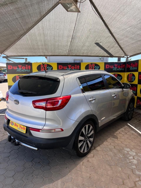 
								KIA Sportage full									