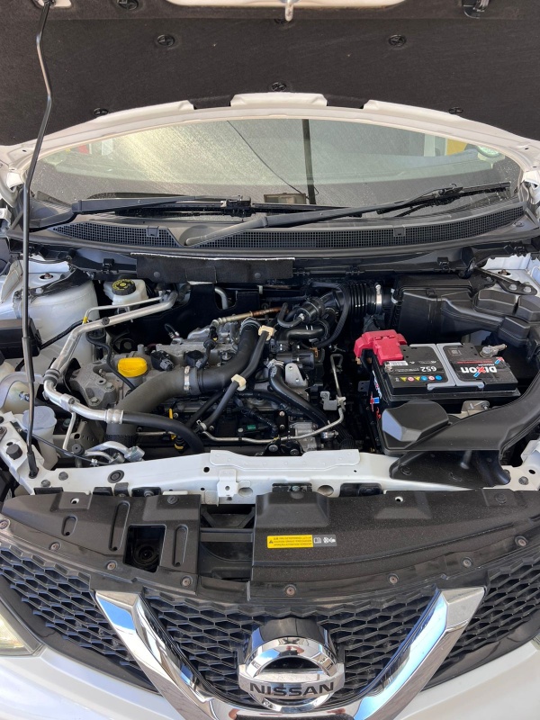 
								NISSAN QASHQAI full									