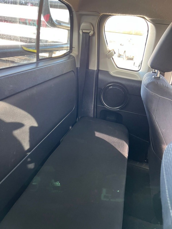 
								Toyota Hilux full									