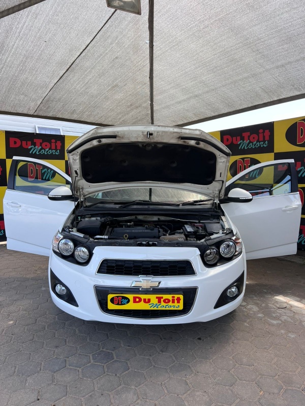 
								2014 Chevrolet Sonic full									