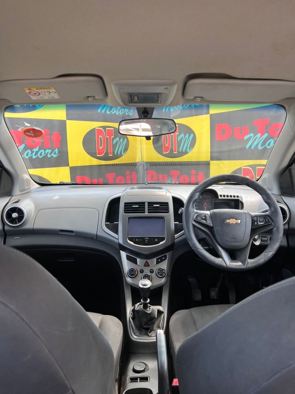 
								2014 Chevrolet Sonic full									