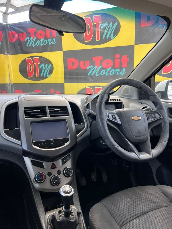 
								2014 Chevrolet Sonic full									