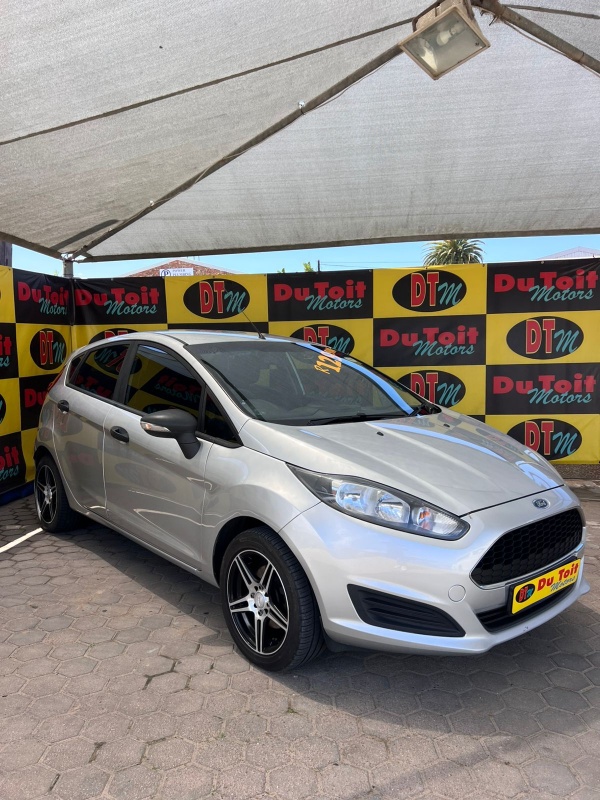 
								2016 FORD FIESTA full									