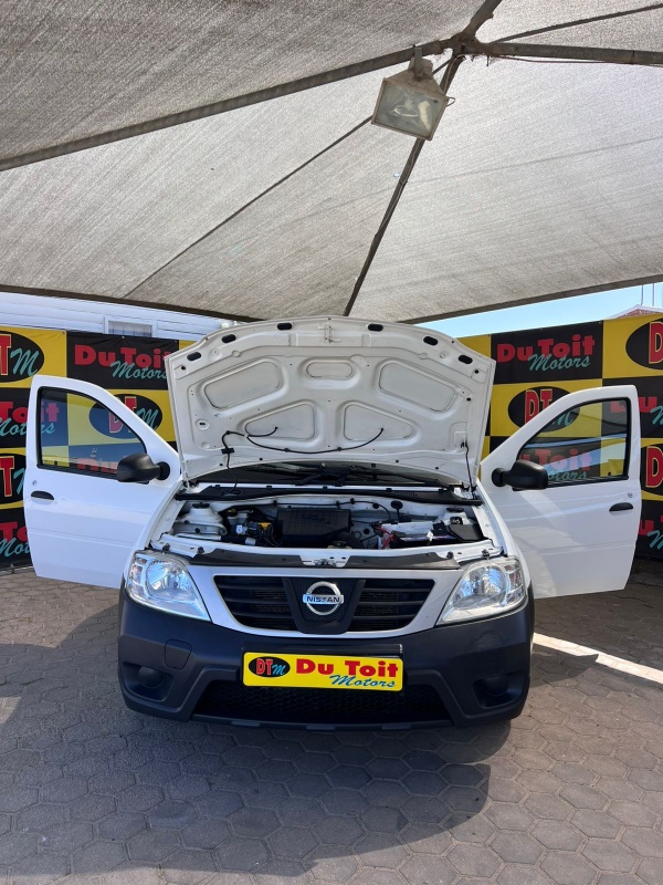 
								2019 NISSAN NP200 full									