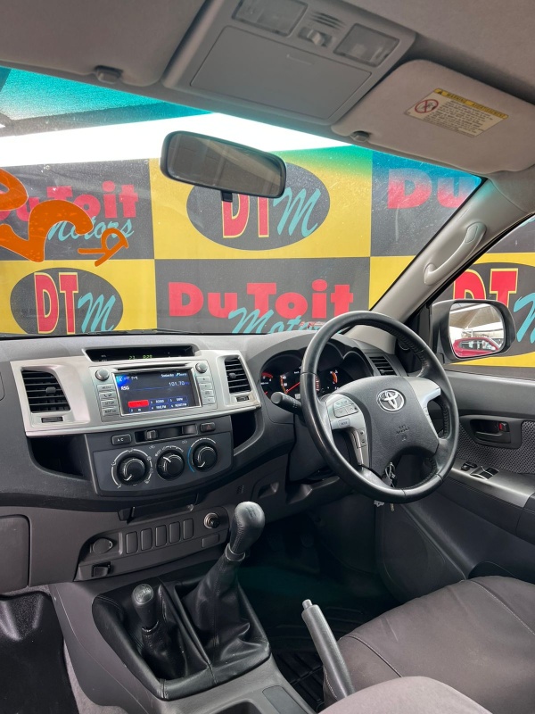 
								2012 Toyota Hilux 3.0 D4D 4×4 full									