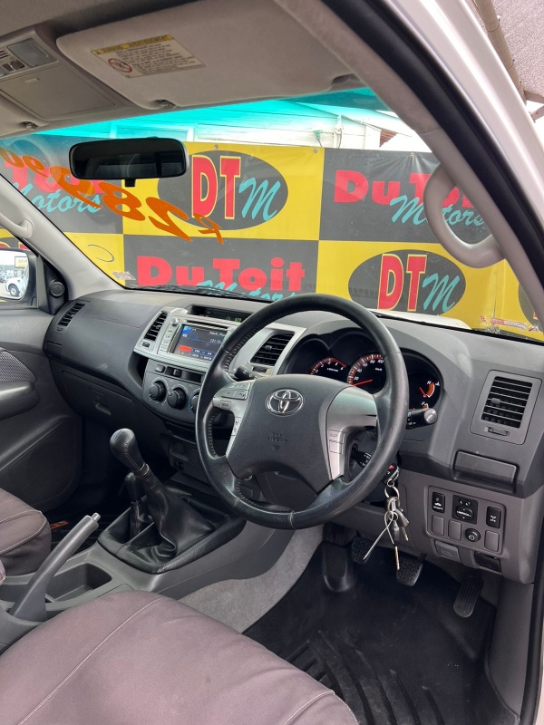 
								2012 Toyota Hilux 3.0 D4D 4×4 full									