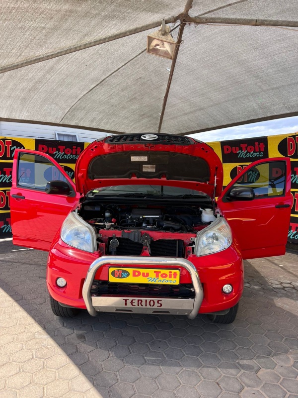 
								2010 Daihatsu Terios 1.5 full									