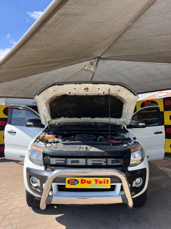 
								2014 Ford Ranger 3.2 Wildtrack full									