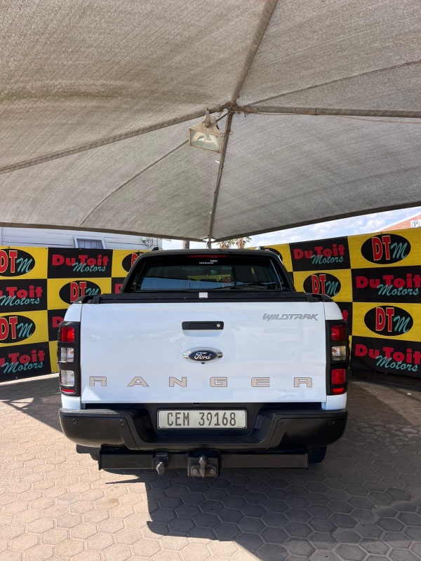 
								2014 Ford Ranger 3.2 Wildtrack full									