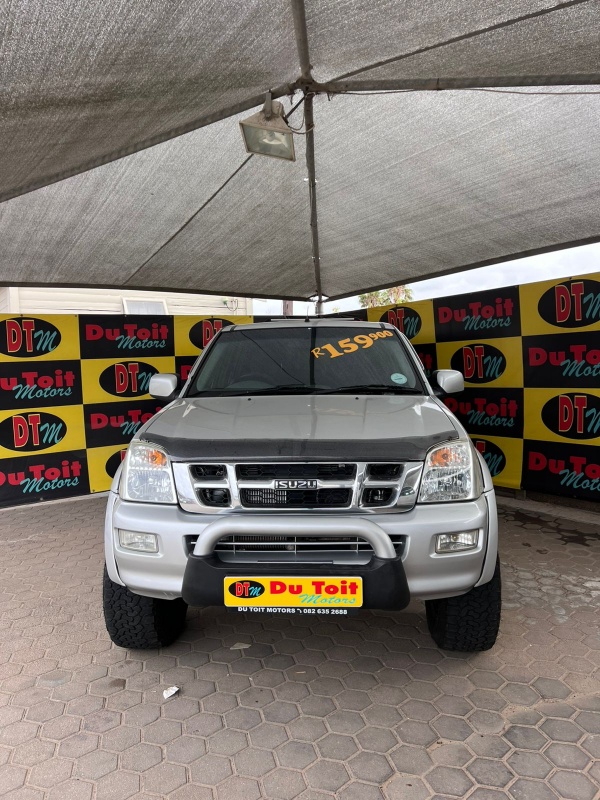 
								2005 Isuzu KB300 full									