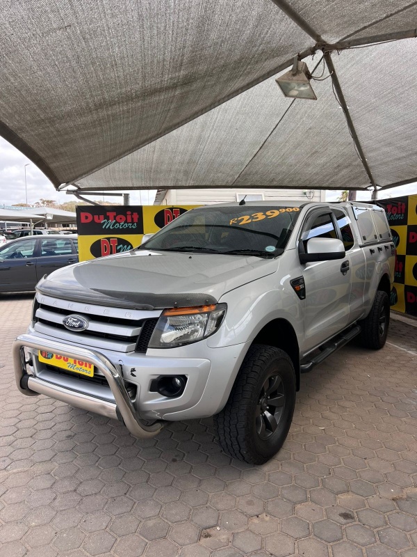 
								2014 Ford Ranger 3.2 4×4 full									