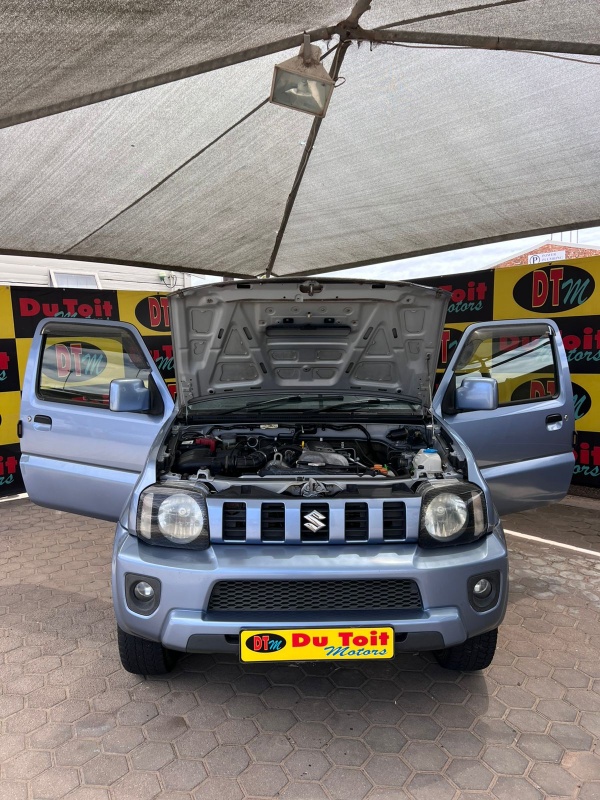 
								2013 Suzuki Jimny full									