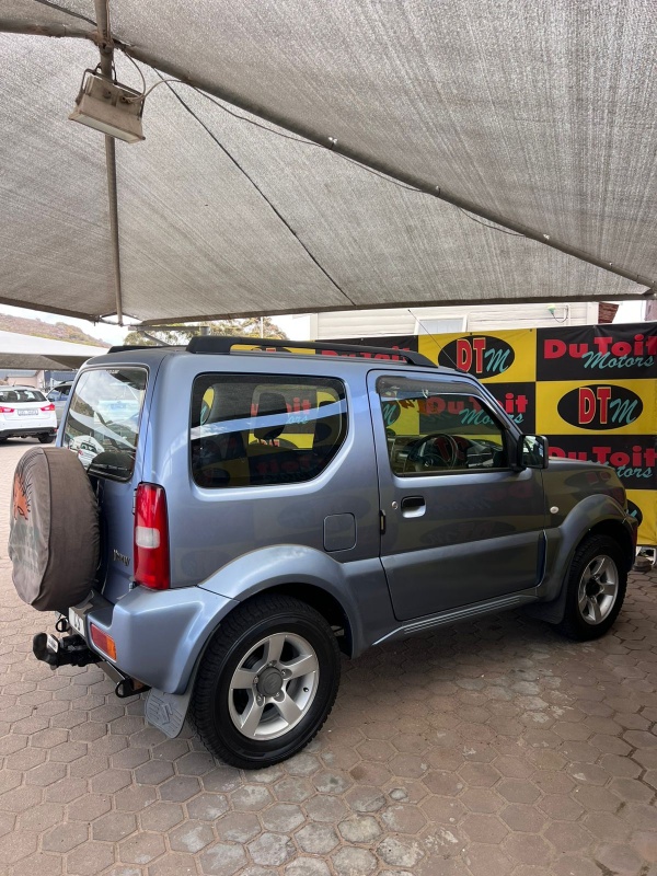 
								2013 Suzuki Jimny full									