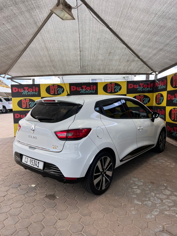 
								2014 RENAULT CLIO full									