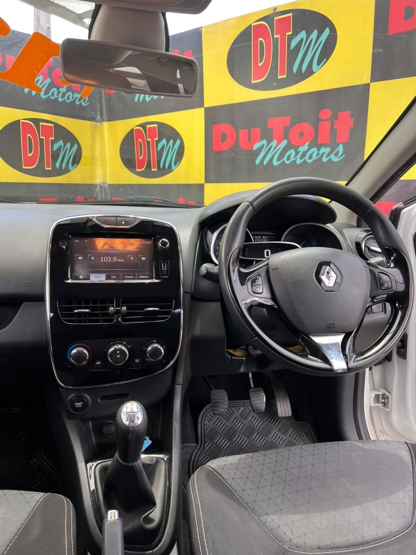 
								2014 RENAULT CLIO full									