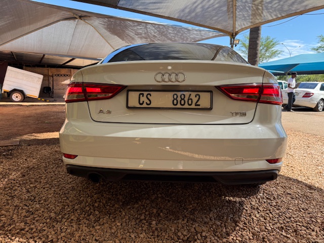 
								2017 Audi A3 Sedan 1.0 TFSI Auto | 30 TFSI full									