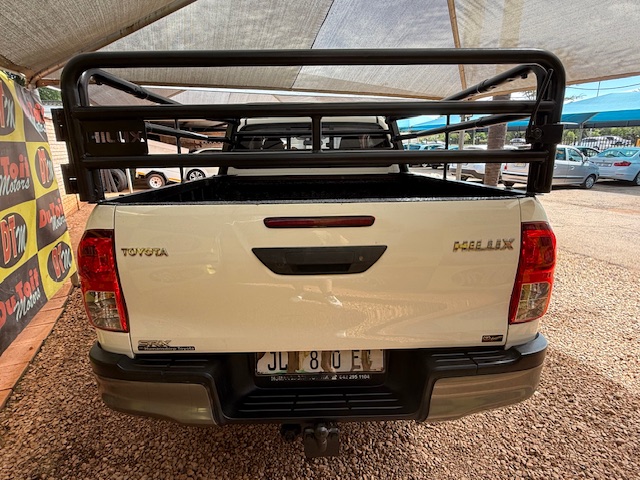 
								2019 Toyota Hilux 2.4 GD-6 Raised Body SRX Extended Cab full									