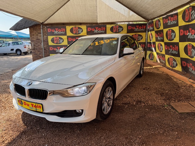 
								2012 BMW 3 Series 320i full									