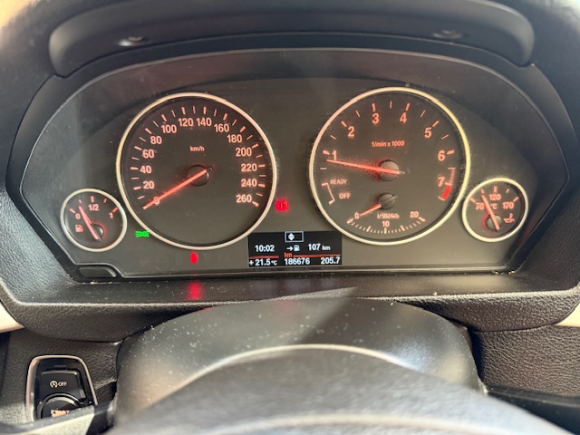 
								2012 BMW 3 Series 320i full									