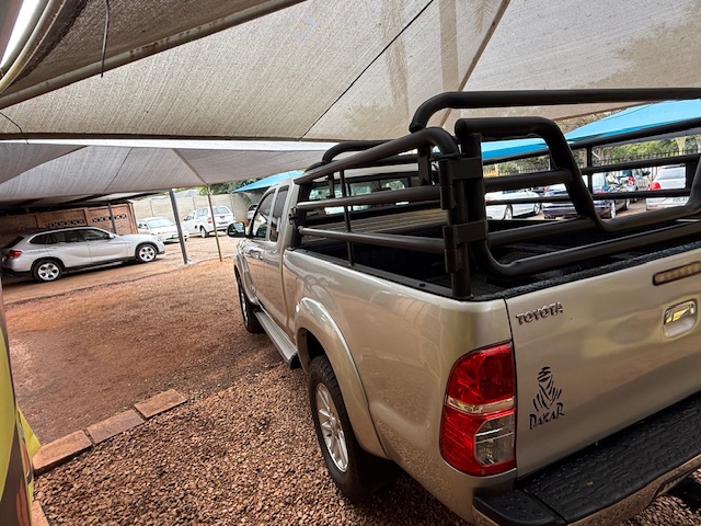 
								2014 Toyota Hilux 3.0 D-4D Raider Xtra-Cab full									