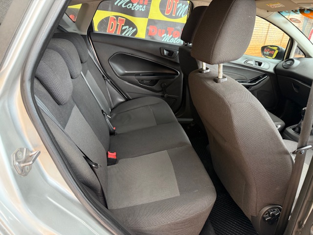 
								2016 Ford Fiesta 1.4 Trend 5-dr full									