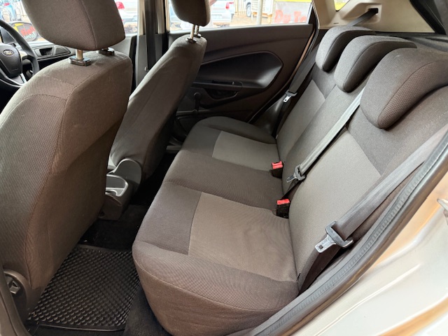 
								2016 Ford Fiesta 1.4 Trend 5-dr full									