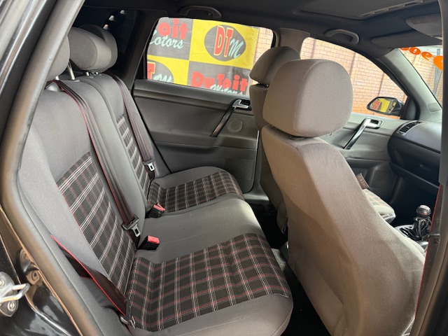 
								2008 Volkswagen Polo GTI full									