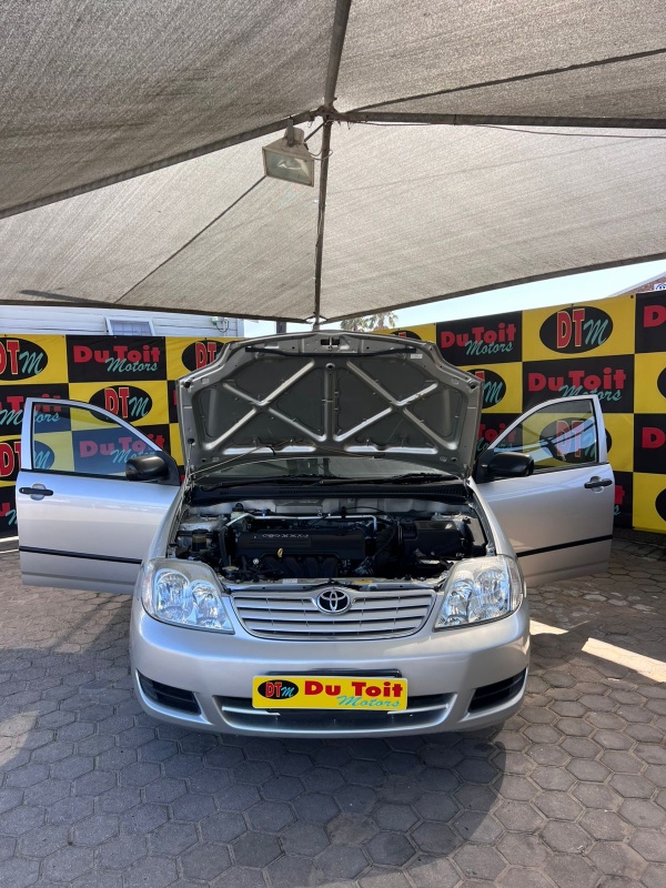 
								2006 Toyota Corolla full									