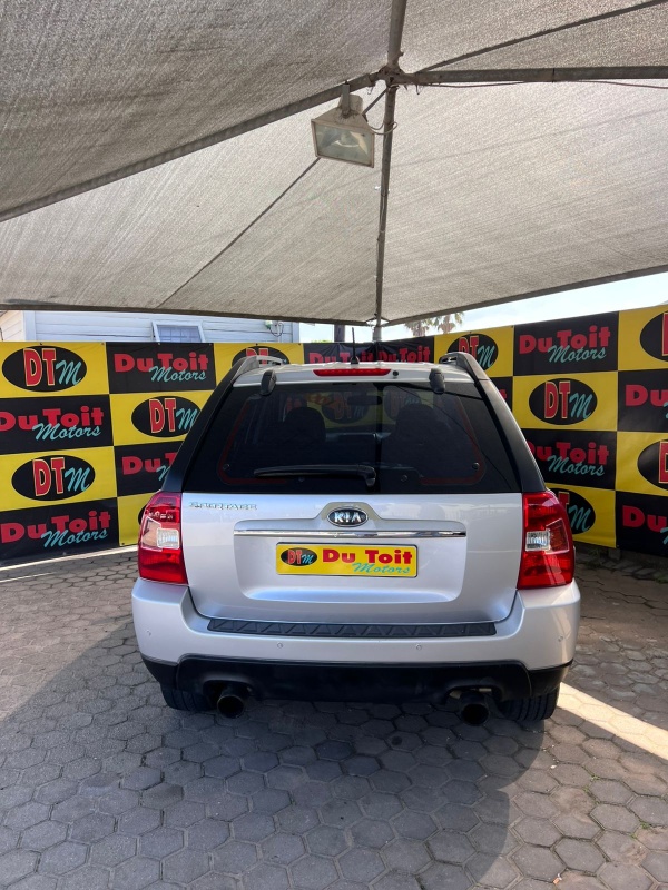 
								2010 KIA Sportage full									