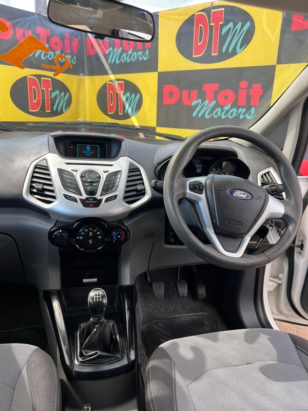 
								2014 Ford Eco Sport full									